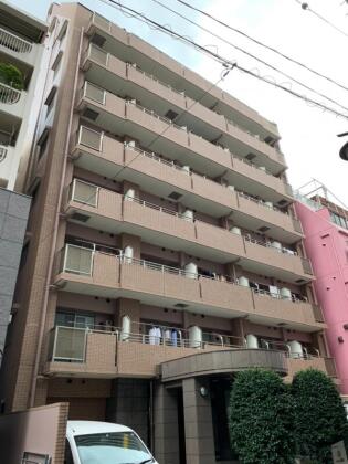 アクロス新宿