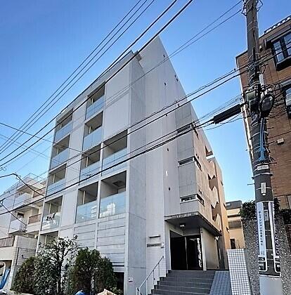 ラ・ステージ坂町