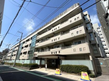 エム・ブランド新宿戸山公園
